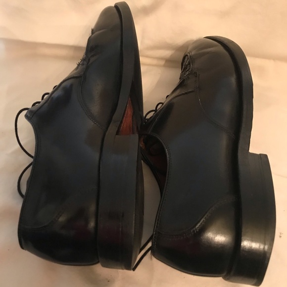 Allen Edmonds size 11 Black leather dress shoes main image 3